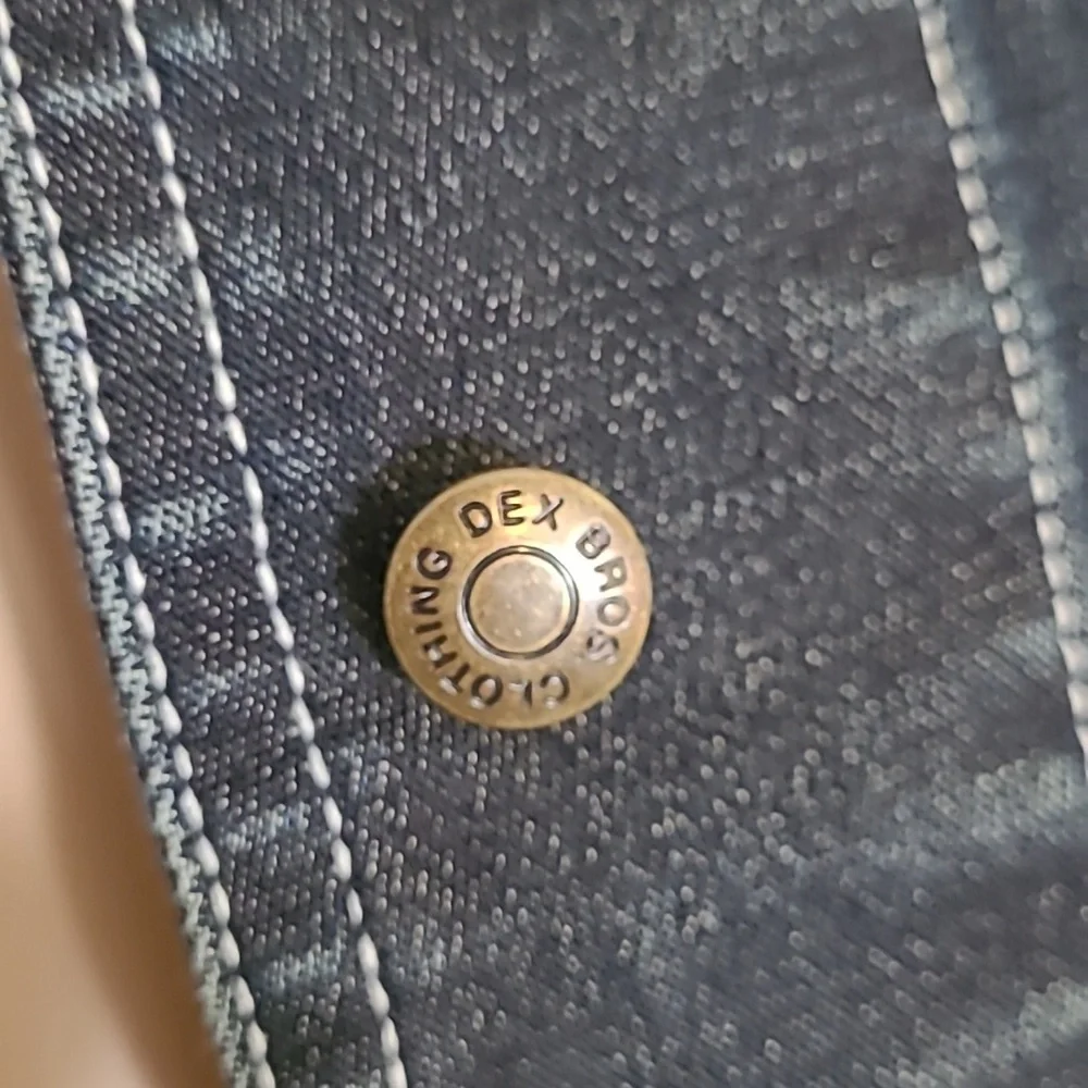 DEX Jean Jacket - Picture 2 of 9